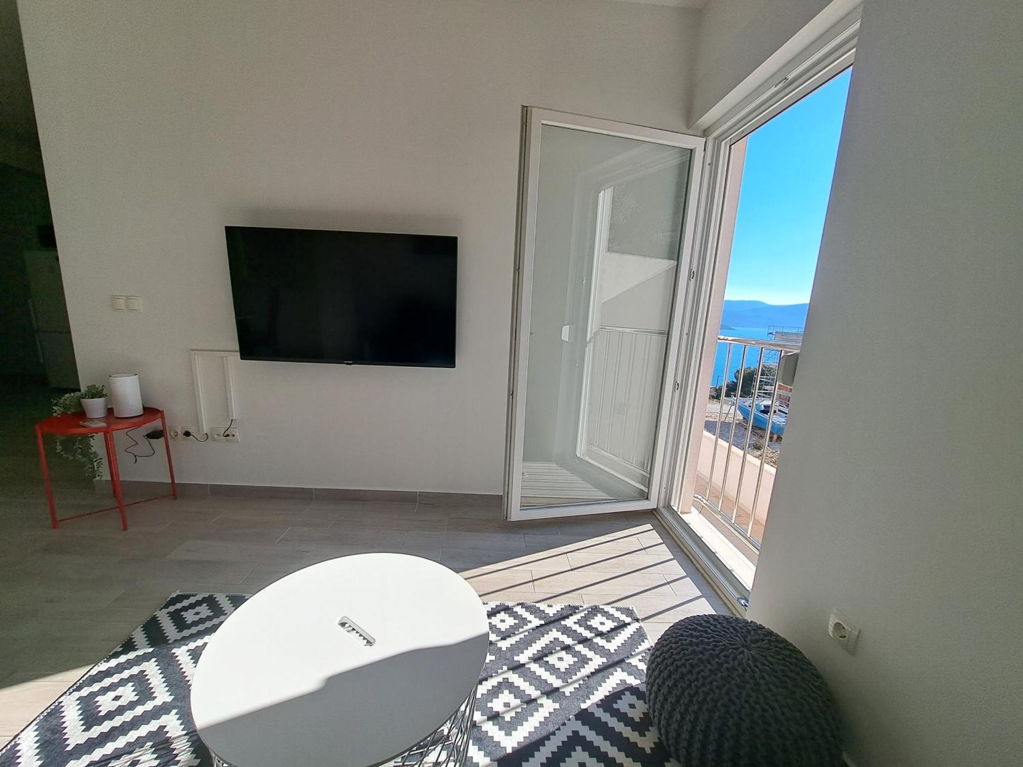 Charlie Apartment *